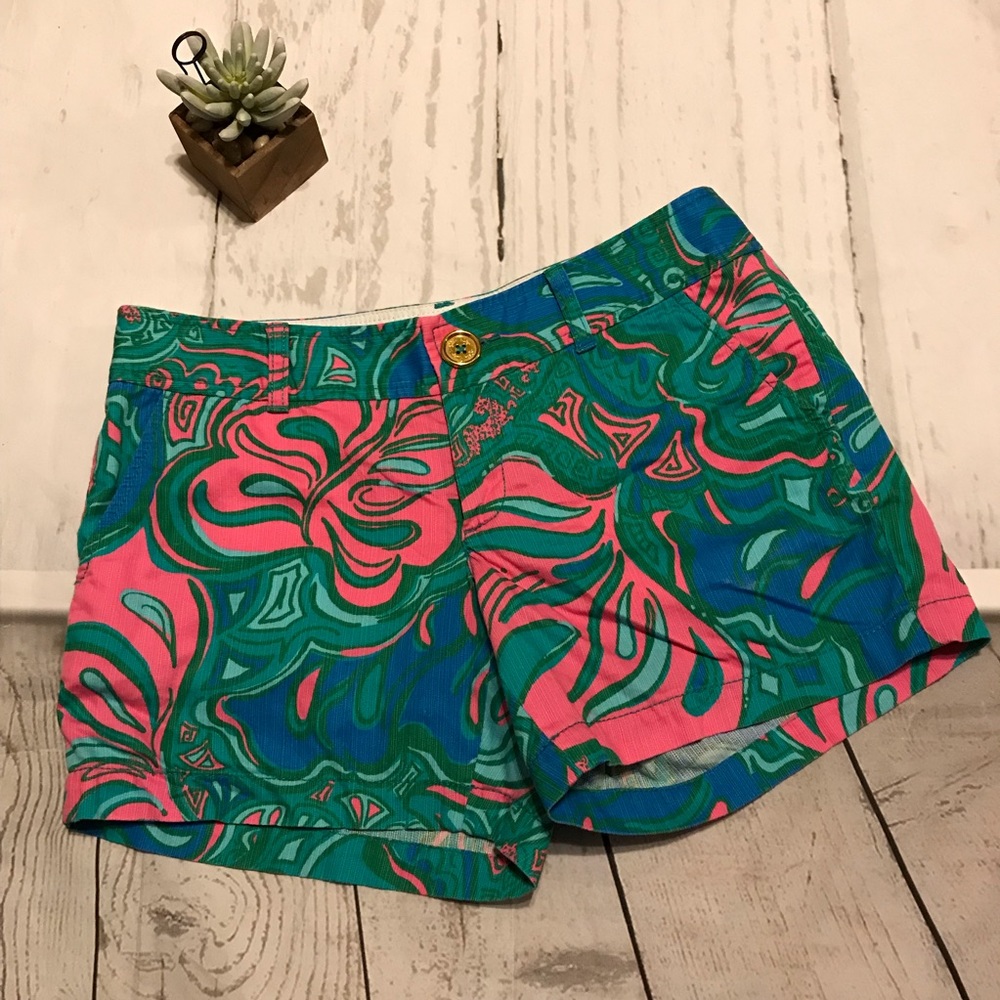 Lilly Pulitzer Callahan shorts Lilly Lounge size 4